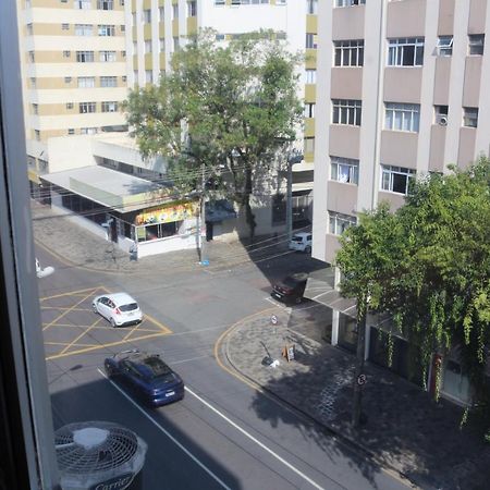 Apartamento Central Proximo A Rodoviaria E Faculdades Curitiba Exterior photo